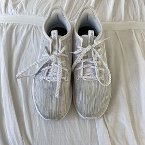 Adidas Cloud Foam Shoes